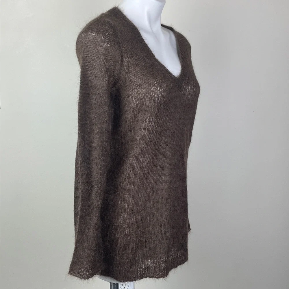 Super Fuzzy Sheer Mohair V-Neck Sweater Brown Distressed